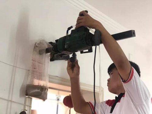 分期付款、簡(jiǎn)化手續(xù)、交叉施工…… 老舊小區(qū)供熱改造搭上“順風(fēng)車(chē)”